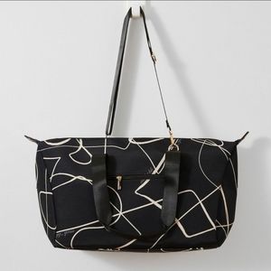 *HP* NEW Mali + Lili Weekender Bag Black Abstract
